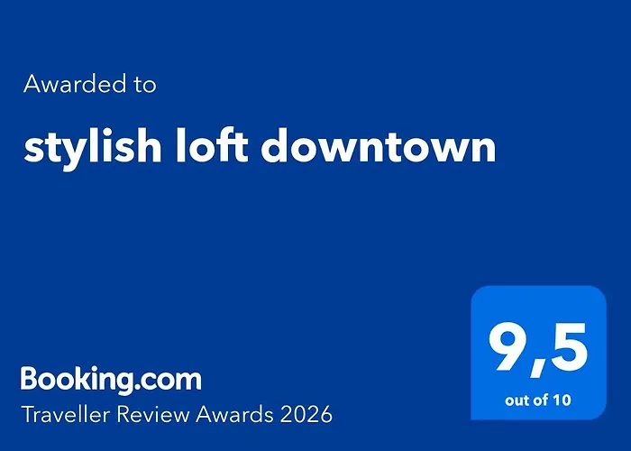 Stylish Loft Downtown