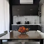 Stylish Loft Downtown
