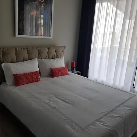 Stylish Loft Downtown *