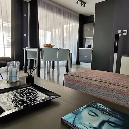 Stylish Loft Downtown شقة *