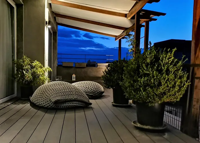 Stylish Loft Downtown 公寓