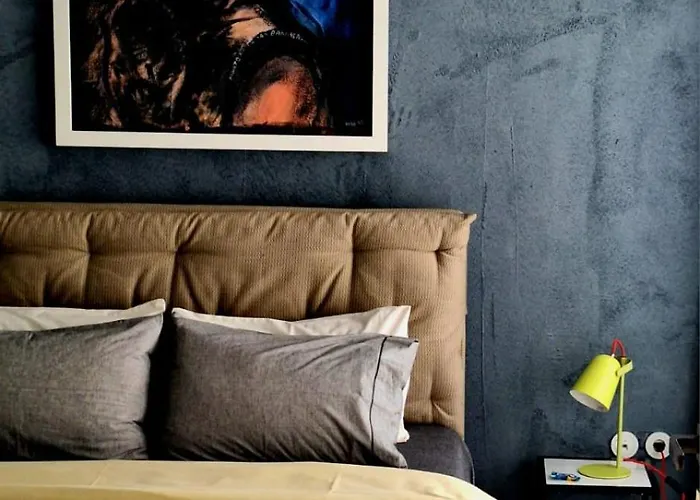 Stylish Loft Downtown Soluň