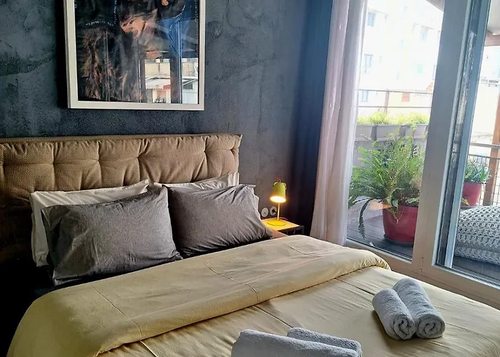 公寓 Stylish Loft Downtown 塞萨洛尼基